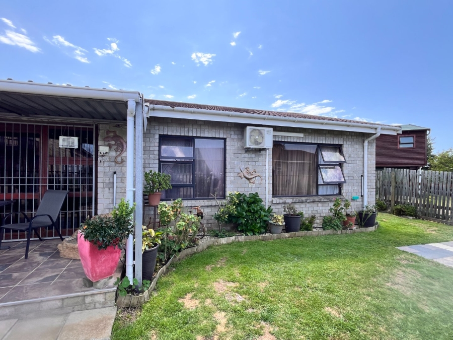 3 Bedroom Property for Sale in Noorsekloof Eastern Cape